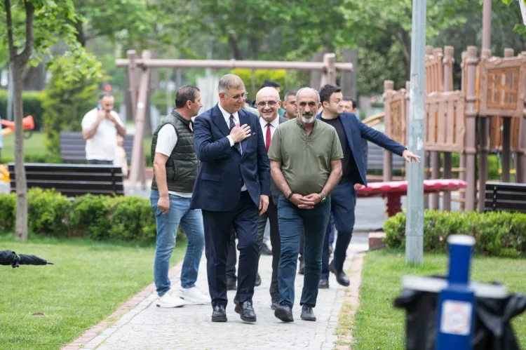 Buca’da Park Yenileniyor, Kafe Geliyor!