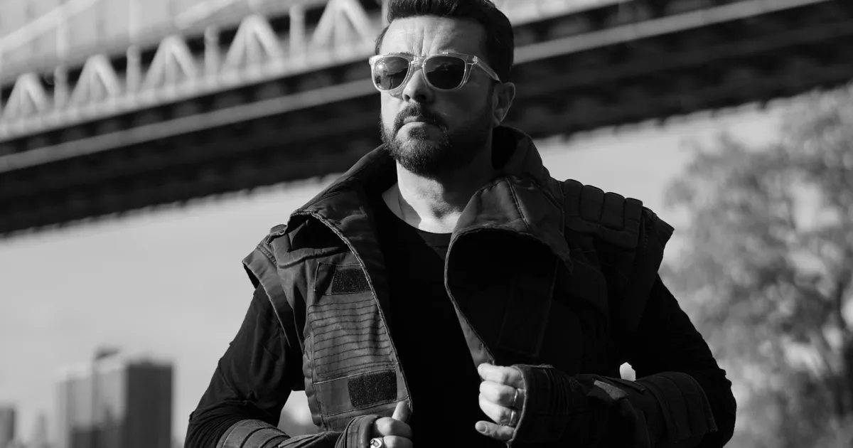 Burak Kut’un ‘Dümenci’ ile Maskeleri Aşkla Yüzleşin!