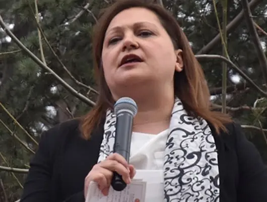 Burcu Köksal doğruladı: "AK Parti'ye geçiyorum"