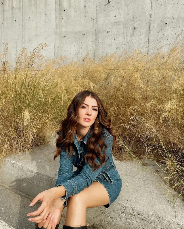 Burcu Özberk, Kapadokya’da Dizi Çekimlerine Ve Yöresel Kültüre Katıldı