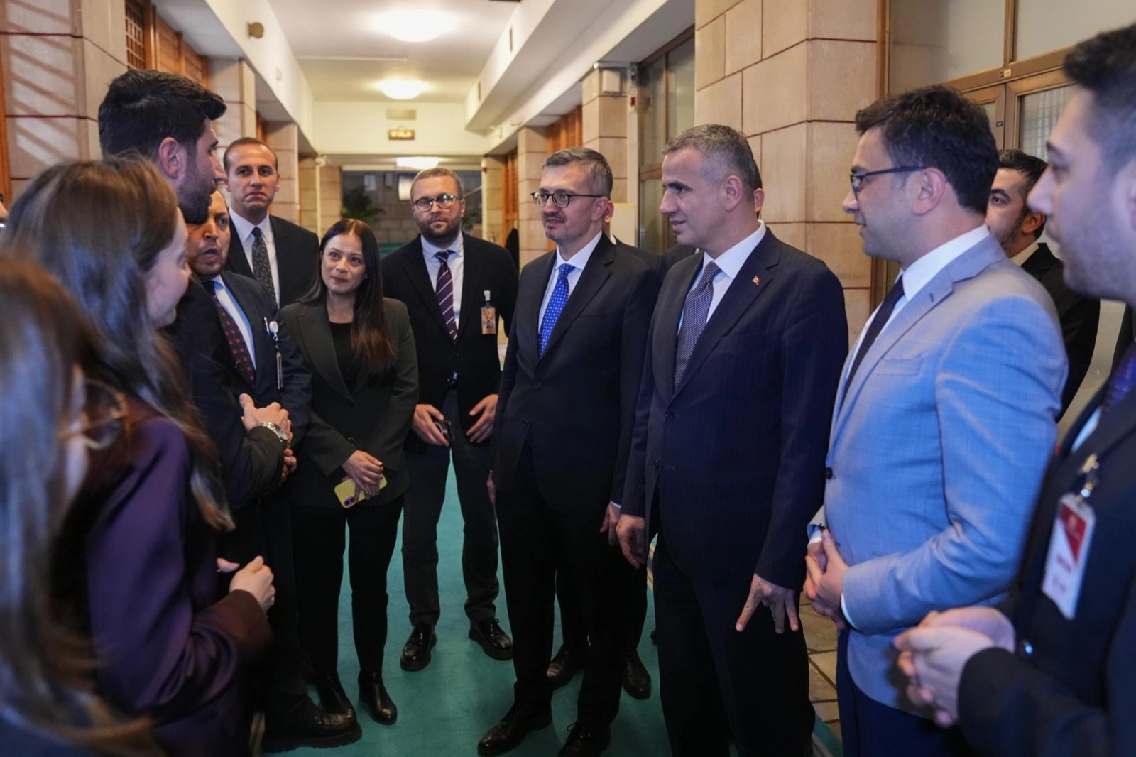 Burhanettin Duran, Parlamento Muhabirleriyle Buluştu