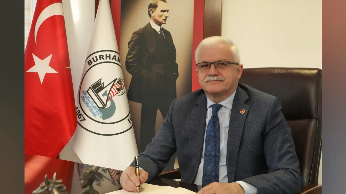 Burhaniye Başkanı Deveciler’den CHP’ye veda!