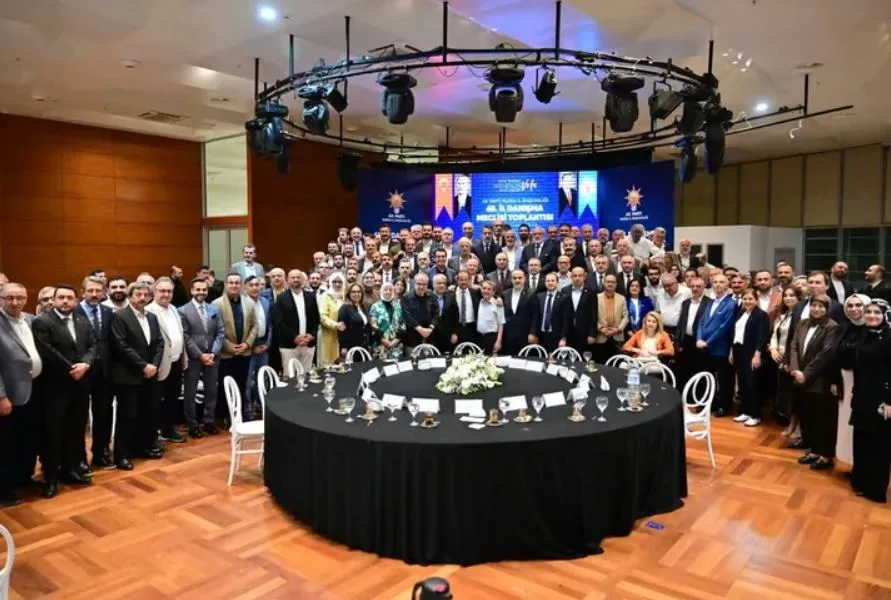 Bursa AK Parti’de büyük buluşma! Eski ve yeni kadrolar…