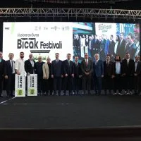 'Bursa Bıçağı' dünya sahnesinde 'Bursa Bıçağı' dünya sahnesinde