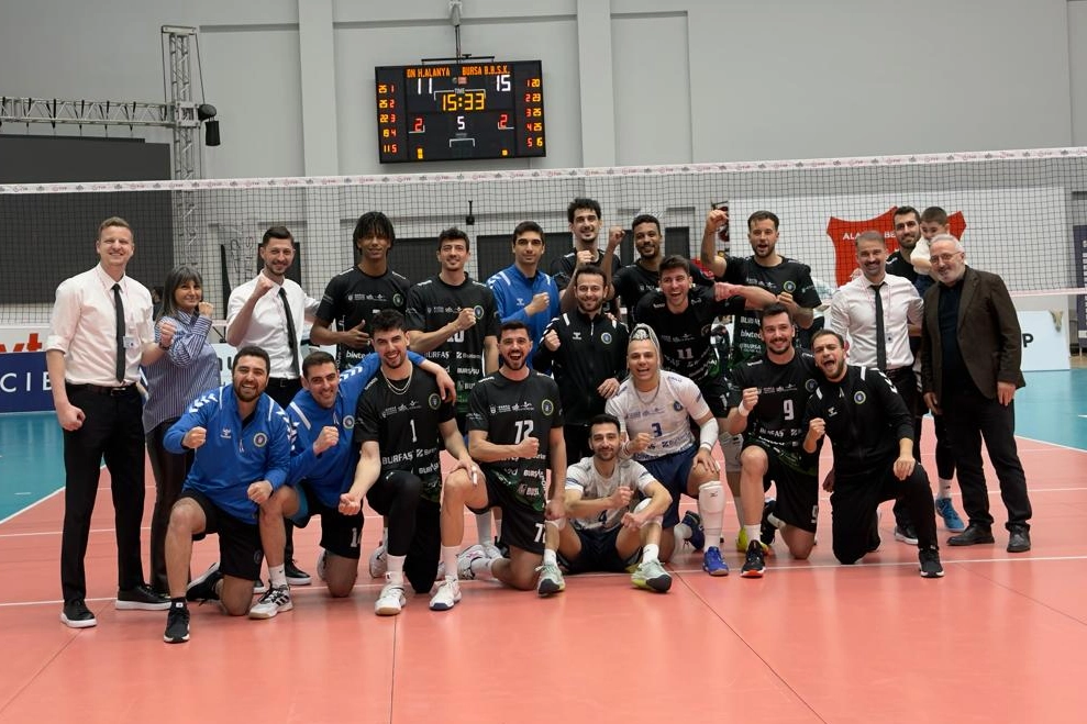 Bursa Büyükşehir, Geri Dönerek Zaferi Kapdı!