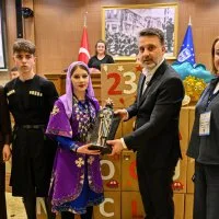 Bursa Büyükşehir Meclisi’nde söz çocukların oldu Bursa Büyükşehir Meclisi’nde söz çocukların oldu