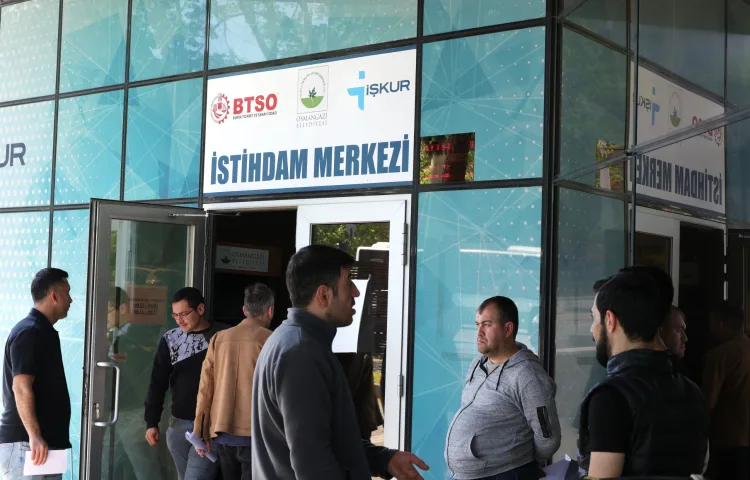 Bursa’da 35 Kişi İstihdam Buluşmalarıyla İş Buldu