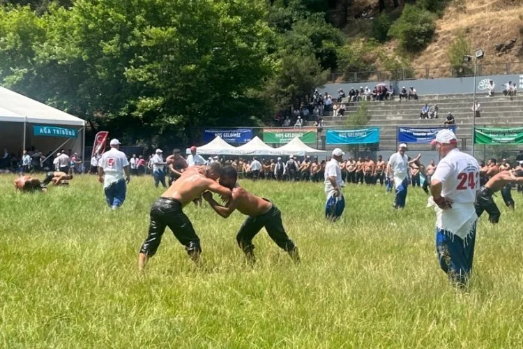 Bursa’da 63. Geleneksel Güreşler Coşkuyla Başladı!