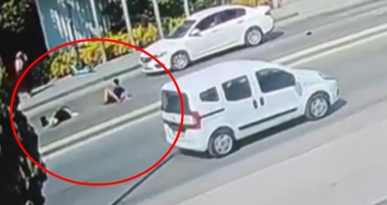 Bursa’da Anne ve Oğul Yaya Geçidinde Yaralandı