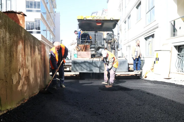 Bursa’da Asfalt Yenileme Çalışmaları Hız Kazandı!