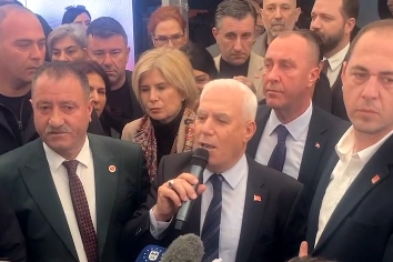 Bursa’da Başkan Bozbey’e Provokatif Müdahale!