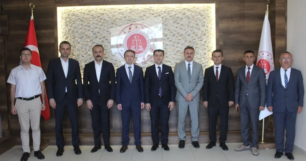 Bursa’da Başsavcı ve Savcılara Veda Töreni