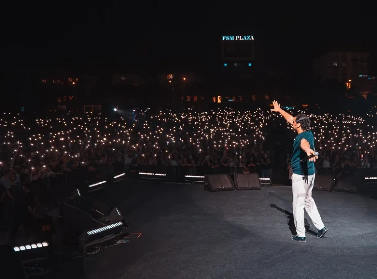 Bursa’da Bayhan ile Unutulmaz Konser Coşkusu!