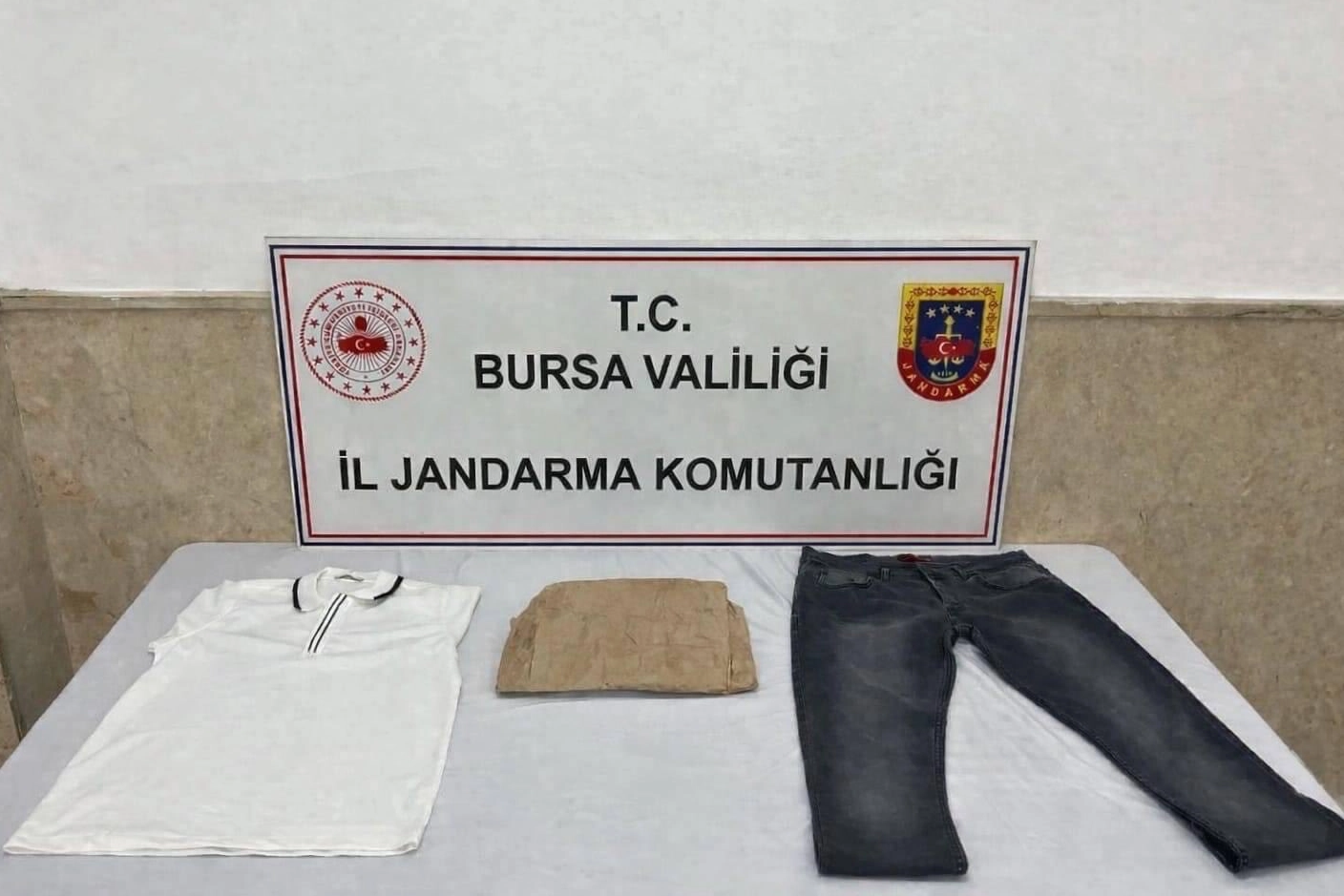 Bursa’da Cezaevine Uyuşturucu Gönderen Yakalandı!