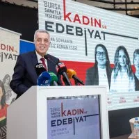 Bursa'da edebiyatla kadın hikayelerine yolculuk Bursa'da edebiyatla kadın hikayelerine yolculuk