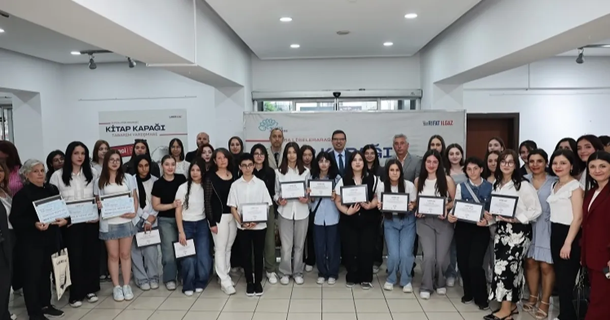 Bursa’da En İyi Kitap Kapağı Tasarımı Ödülü!