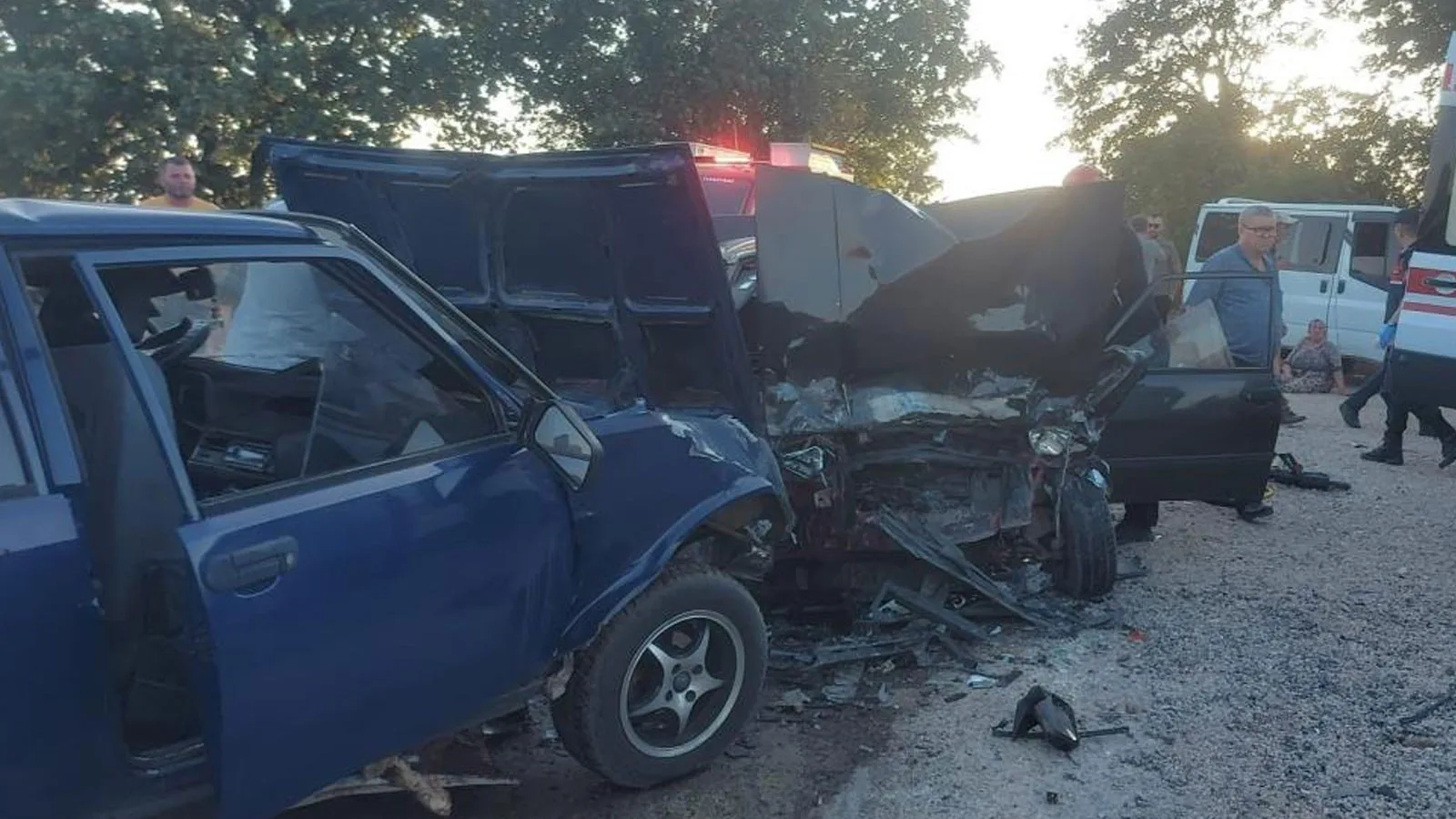 Bursa’da Kafa Kafaya Çarpışma: 1 Ölü, 3 Yaralı!