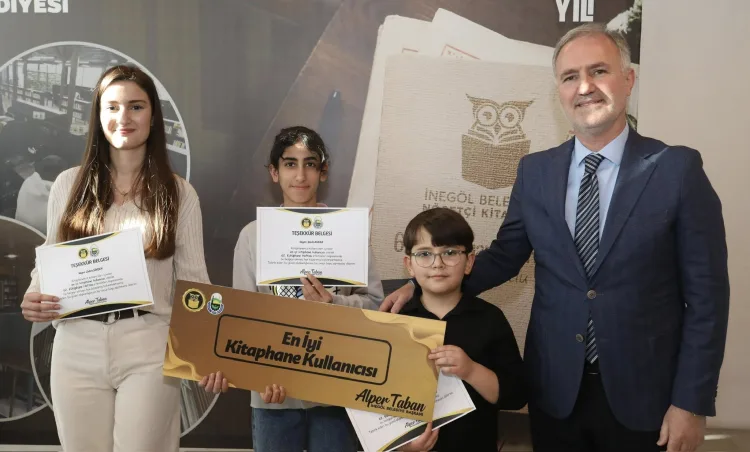 Bursa’da Kitap Okuma Ödülleri Sahiplerini Buldu!