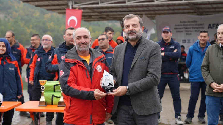 Bursa’da Macera Yarışması’nda AKUT zaferi!