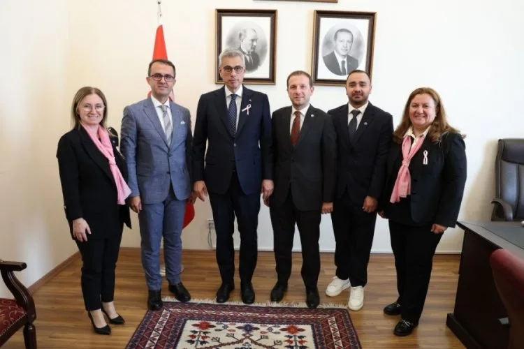 Bursa’da Meme Kanseri Farkındalığı İçin Ziyaret