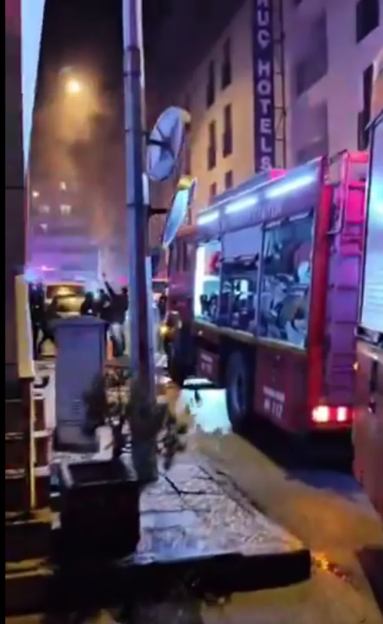 Bursa’da Otelde Yangın: 35 Kişi Tahliye Edildi!