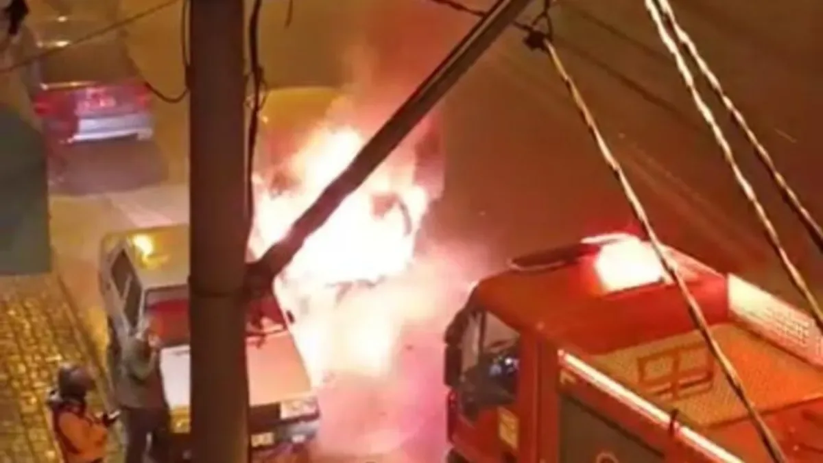 Bursa’da Otomobil Yangını: Araç Kül Oldu!