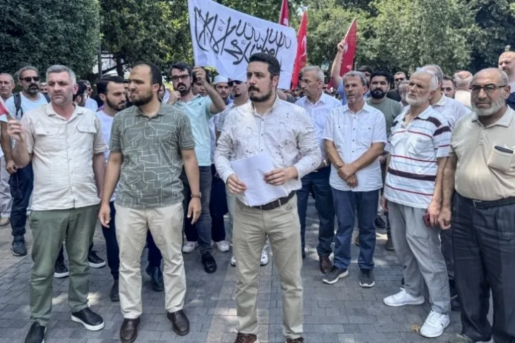 Bursa’da Peygambere Karikatür Tepkisi!