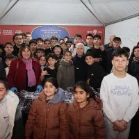 Bursa'da Ramazan'ın bereketi paylaştıkça çoğaldı Bursa'da Ramazan'ın bereketi paylaştıkça çoğaldı