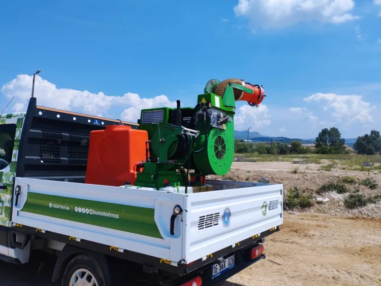 Bursa’da Sinek ve Haşereye 7/24 Mücadele Devam Ediyor