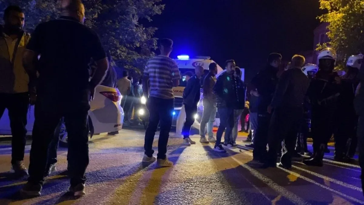 Bursa’da Sokak Kavgasında 200 Kişi Bir Araya Geldi!