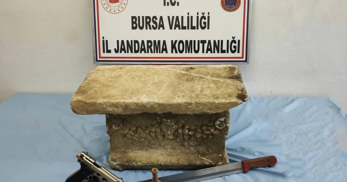 Bursa’da Tarihi Eser Operasyonu: Lahit Ele Geçirildi