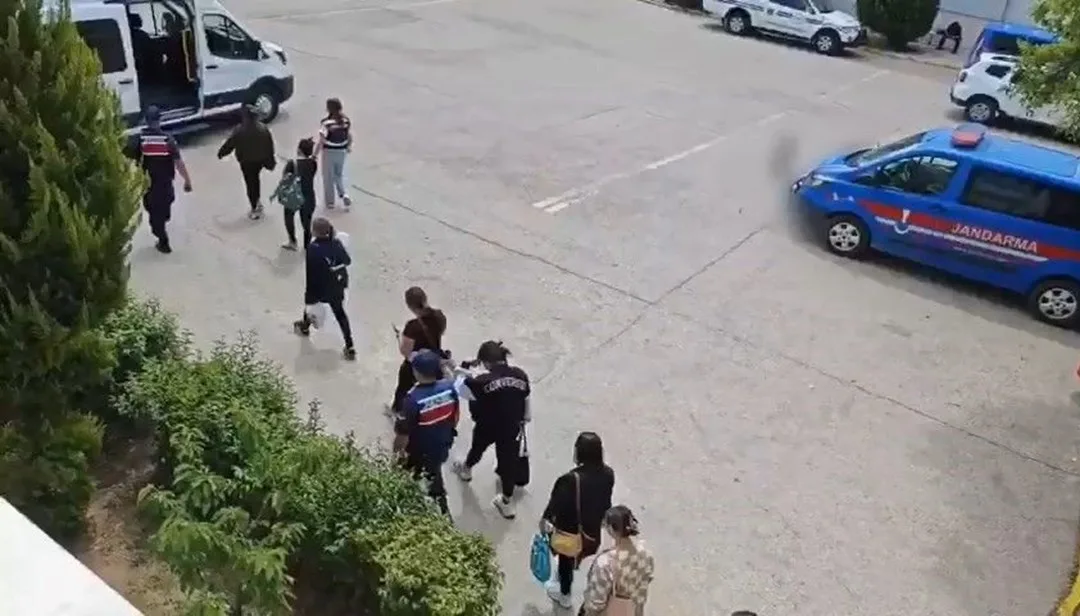 Bursa’da Taylandlı Kadınlara Zorla Fuhuş Operasyonu