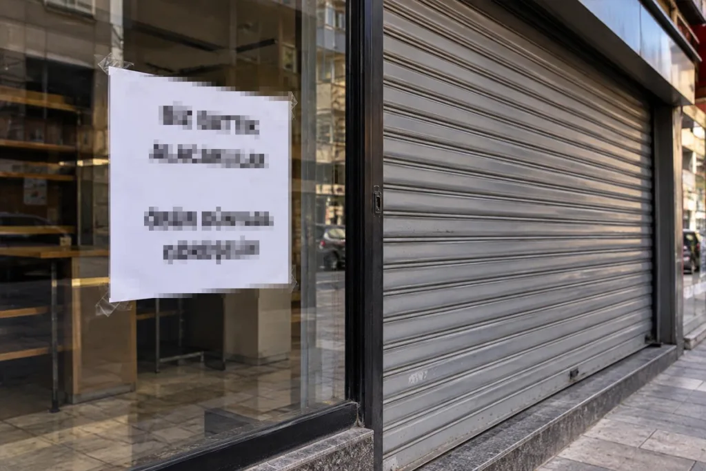Bursa Esnafından Şok Mesaj: Alacaklılar Öteki Dünyada Görüşelim