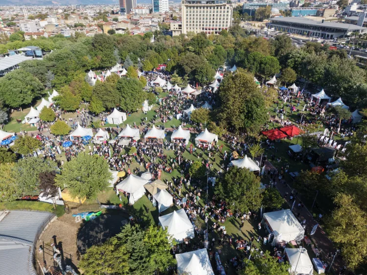 Bursa Gastronomi Festivali’nde Fetheden Lezzetler