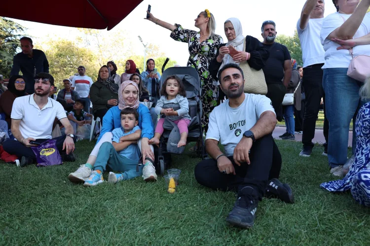 Bursa Gastronomi Festivali’nde Müzik ve Lezzet Şöleni