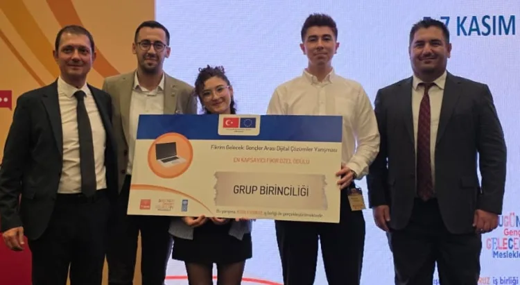Bursa Gençleri, Dijital Hackathon’da Ödül Kazandı!