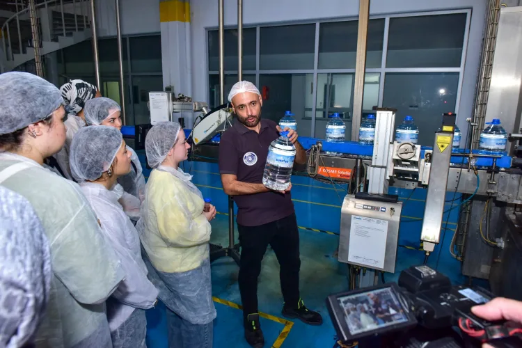 Bursa Gençleri Su Fabrikası’nı Gezdi!