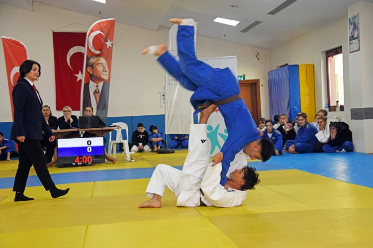 Bursa Judo Takımı, İl Birinciliği’nde Madalyalara Doydu!