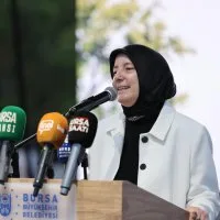 1780777218<em>977</em>Bursa-Leylek-Senligi-coskuyla-basladi.jpeg