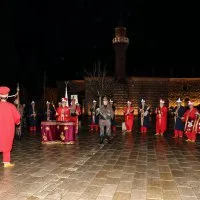 Bursa’nın 700 yıllık destanı ışık gösterisiyle anlatıldı Bursa’nın 700 yıllık destanı ışık gösterisiyle anlatıldı