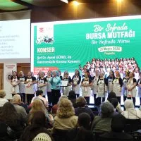 Bursa'nın asırlık lezzetleri aynı sofrada buluştu