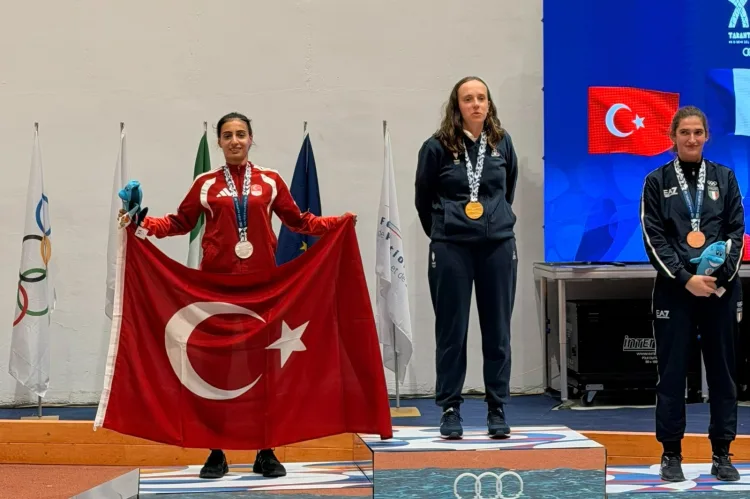 Bursa’nın Gururu Mine Türker, Gümüş Madalya Kazandı!