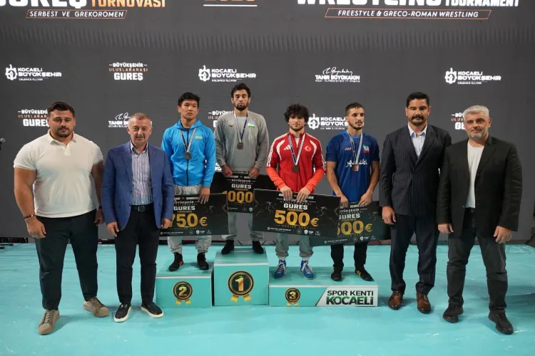 Bursa Sporcuları, Uluslararası Arenada Madalya Kazandı!