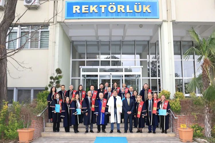 Bursa Uludağ’da Akademik Yükselme Töreni