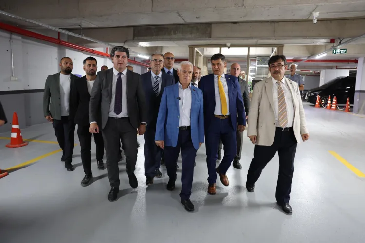 Bursa’ya Yeni Kapalı Otopark Hizmeti Açıldı!