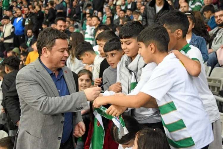 Bursaspor’a Gelecek Nesil: 120 Çocuk Stadyumda!
