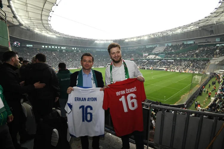 Bursaspor Coşkusu, Uluslararası Paylaşımla Büyüdü