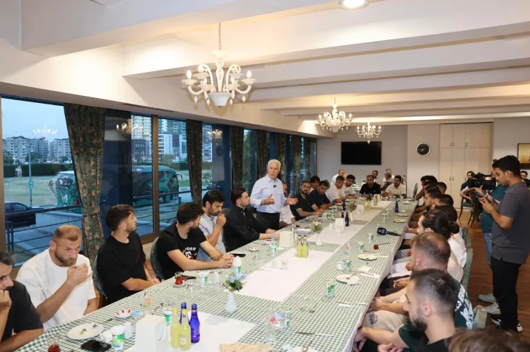 Bursaspor’da Şampiyonluk İçin Moral Buluşması!