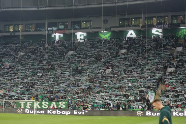 Bursaspor Uzatmalarda 3 Puanı Kaptı!