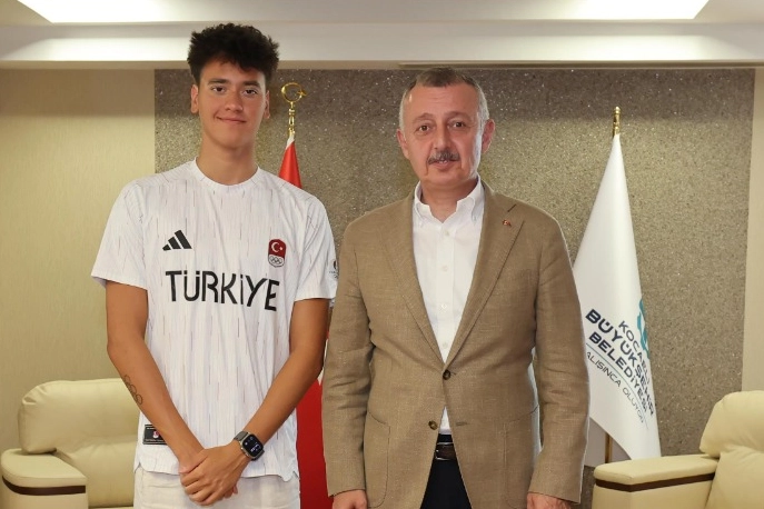 Büyükakın, Bronz Madalyalı Yüzücü Kuzey’i Ağırladı